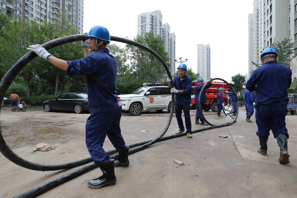 電來了，光就來了——河北涿州加快電力設(shè)施搶修見聞